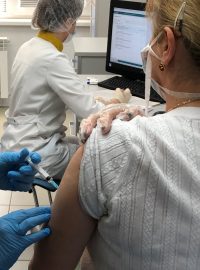 Očkování vakcínou Sputnik V v Rusku