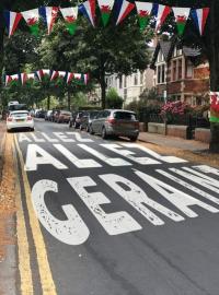 Vizualice možné podoby ulice v Cardiffu po vítězství Gerainta Thomase na Tour de France