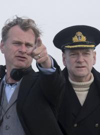 Režisér Christopher Nolan a komandér Bolton (Kenneth Branagh)