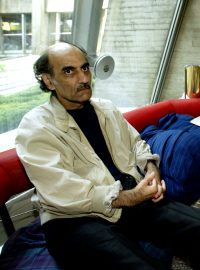 Mehran Karimi Nasseri na snímku z roku 2004