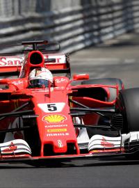 Velkou cenu Monaka formule jedna vyhrál Sebastian Vettel.