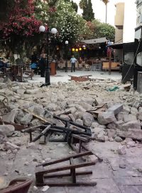 Minulý měsíc pobřeží na západě Turecka a řecký ostrov Lesbos postihlo zemětřesení o síle šesti stupňů, které si na Lesbu vyžádalo jednu lidskou oběť.