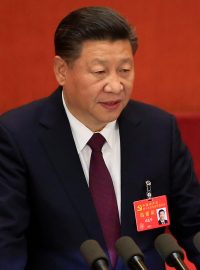 Si Ťin-pching ve svém úvodním projevu v zaplněném sále Parlamentu v centru Pekingu
