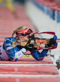 Biatlonistka Lucie Charvátová během sprintu na mistrovství světa v Anterselvě