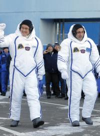 Na ISS míří ruský kosmonaut Anton Škaplerov, americký astronaut Scott Tingle a japonský astronaut Norišege Kanai