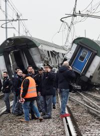 Vykolejený vlak u Milána