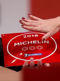Michelin rozdal hvězdy 621 francouzským restauracím.