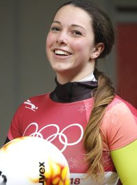 Anna Fernstädtová na olympiádě v Pchjongčchangu ještě v barvách Německa.