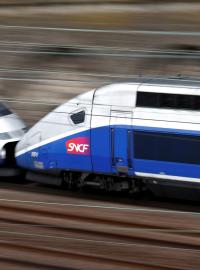 Francii čeká týden plný stávek, odstartuje jej „černé úterý“. (Ilustrační snímek rychlovaku TGV francouzské společnosti SNCF.)