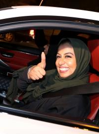 Své řidičské průkazy získaly první Saúdské Arabky už na začátku měsíce.