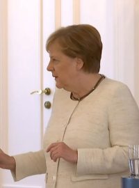 Angela Merkelová na schůzce s německým spolkovým prezidentem Frankem-Walterem Steinmeierem