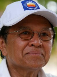 Opoziční vůdce Kambodži  Kem Sokha.
