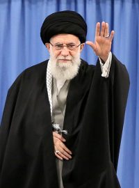 Nejvyšší íránský duchovní ajatolláh Alí Chameneí