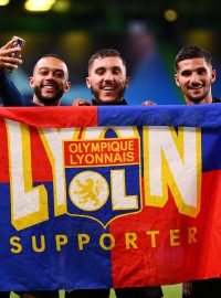 Fotbalisté Lyonu ve čtvrtfinále Ligy mistrů v Lisabonu porazili Manchester City 3:1
