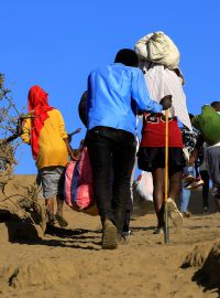 Etiopští uprchlíci prchající z bojů v tigrajské oblasti do Súdánu (foto z prosince 2020)