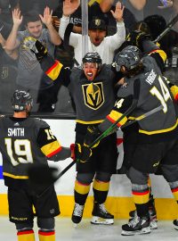 Hokejisté Las Vegas slaví výhru