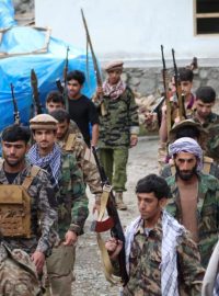 Bojovníci ochotní bojovat proti Tálibánu v severoafghánském údolí Pandžšír