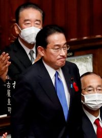 Novým japonským předsedou vlády se stal Fumio Kišida.