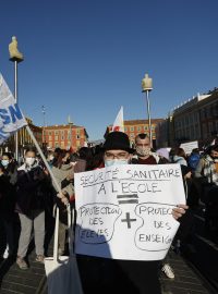 Stávkující učitelé v Nice