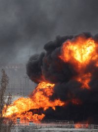 Ostřelování Oděsy si minulý týden vyžádalo požár ropné rafinerie
