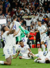 Fotbalisté Realu Madrid po velkém triumfu v semifinále Ligy mistrů