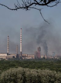 Chemička Azot v ukrajinském Severodoněcku po ruském ostřelování