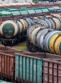 Nákladní vlaky v Kaliningradu poté, co litevská vláda zakázala převážet po železnici zboží, na které se vztahují evropské sankce
