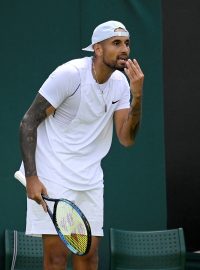 Naštvaný Nic Kyrgios v prvním kole Wimbledonu