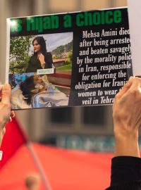 Protesty po smrti Mehsi Amini v Kolíně nad Rýnem