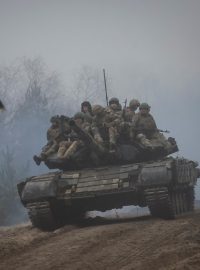 Ukrajinské jednotky poblíž hranice s Běloruskem nedaleko Černobylu