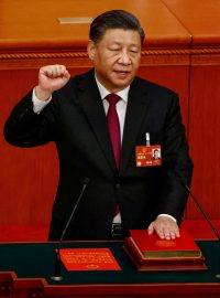 Si Ťin-pching skládá přísahu v Pekingu