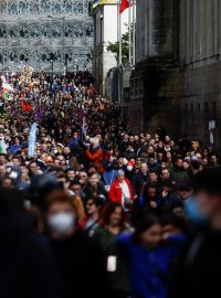 Demonstrace a stávky s pokračují s přestávkami už od ledna 2023