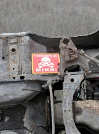 Ukrajinští pyrotechnici pracují na tom, aby osvobozený Cherson zbavili min