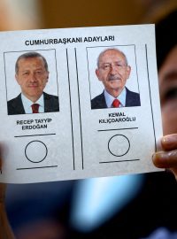 Stávající prezident Erdogan má šanci vyhrát volby potřetí v řadě