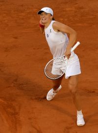 Ve finále Roland Garros vyzve Karolínu Muchovou světová jednička Iga Świateková
