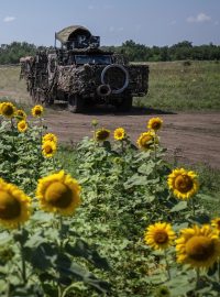 Auta ukrajinské armády v Doněcké oblasti
