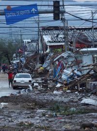 Následky hurikánu Otis v mexickém Acapulcu