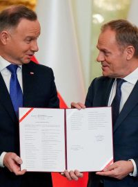Donald Tusk složil přísahu prezidentovi Andrzeji Dudovi