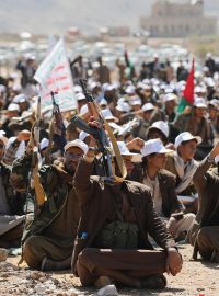 Rekrutování nových členů povstalců v Jemenu