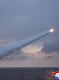 Severní Korea otestovala odpálení rakety z ponorky