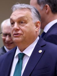 Viktor Orbán ustoupil 26 lídrům