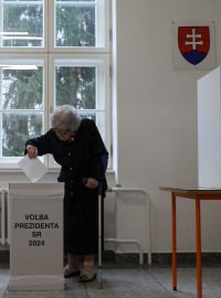 Slováci v druhém kole volí prezidenta