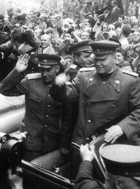Osvobození Prahy v roce 1945, na snímku maršál Ivan Koněv