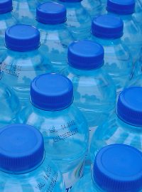 PET lahev, PET lahve, plastová lahev, plastové lahve, plast, recyklace