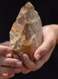 Archeologové v Izraeli objevili nářadí prehistorických lidí. &#039;Pro naše předky to byl ráj,&#039; hlásí