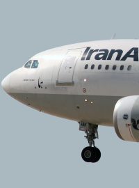 Íránské letadlo (ilustrační foto)