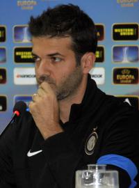 Andrea Stramaccioni vedl například Inter Milán, příští dvě sezony by měl strávit ve Spartě.