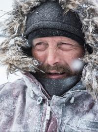 Mads Mikkelsen ve snímku Arctic: Ledové peklo
