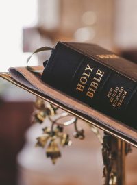 Bible (ilustrační foto)