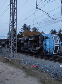 Havárie nákladního vlaku u Poříčan na Kolínsku